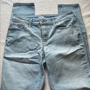 Old Navy Women's Sky Blue Straight Leg Jeans